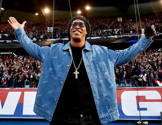 强时进行 强时进行